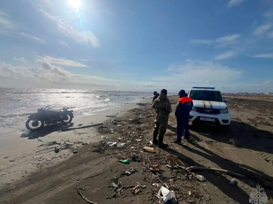 Тело второго рыбака найдено в Каспийском море спустя четыре дня