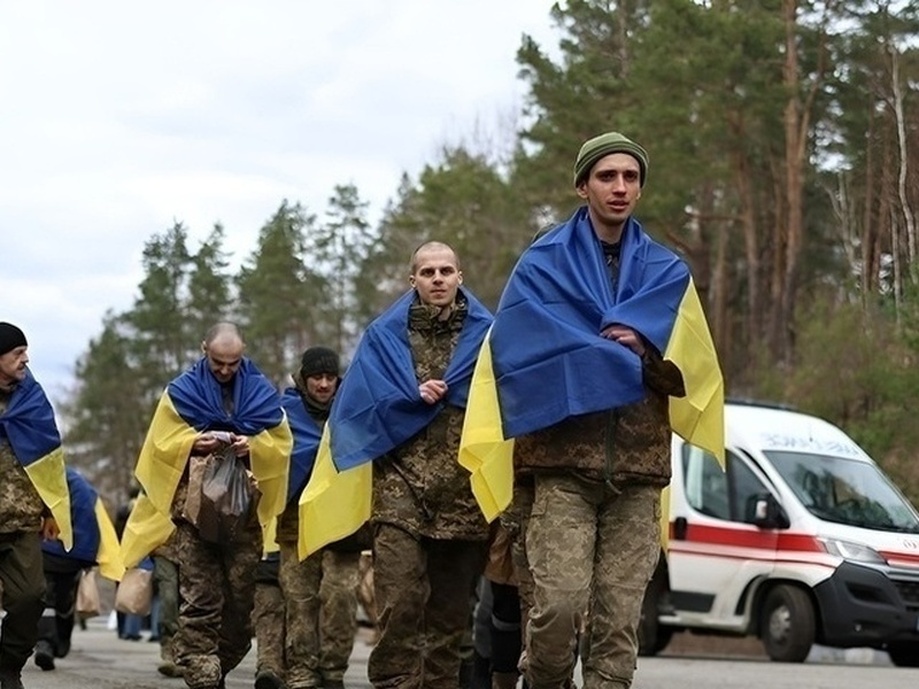 Грабёж аптеки в Херсонской области: новые волны вооружённого запугивания